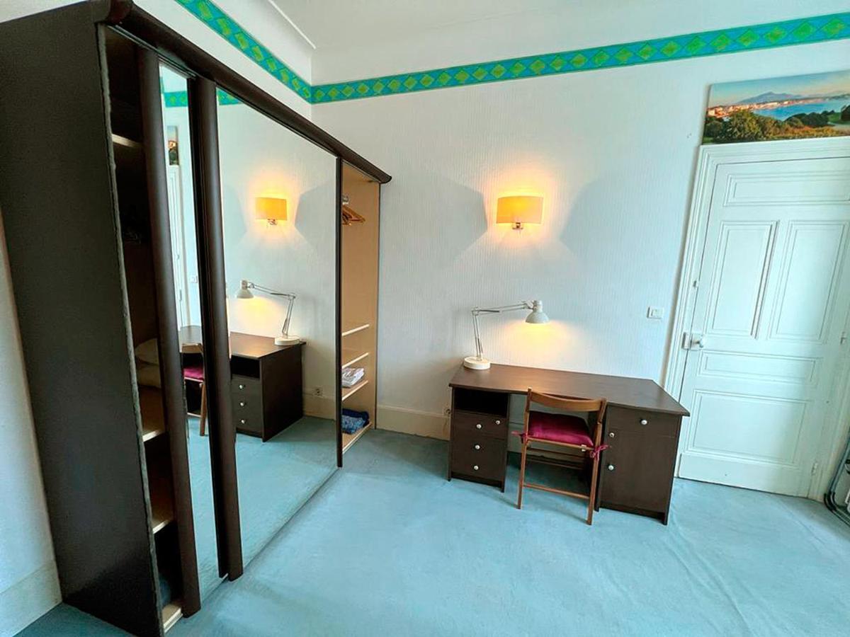 T2 A Pied De Plage Sur Ancien Hotel Chic, Samedi A Samedi Сен-Жан-де-Люз Экстерьер фото